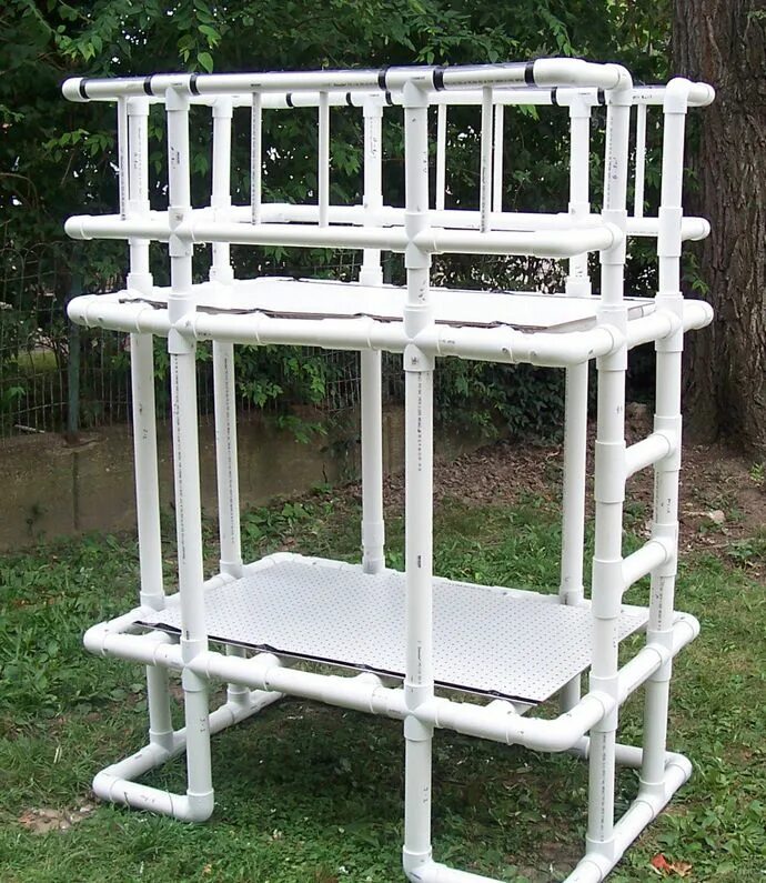 Поделки из полипропиленовых труб фото Jeanette Smith (jeanettesmithmy) Spielplatz, Kratzbaum, Rohre