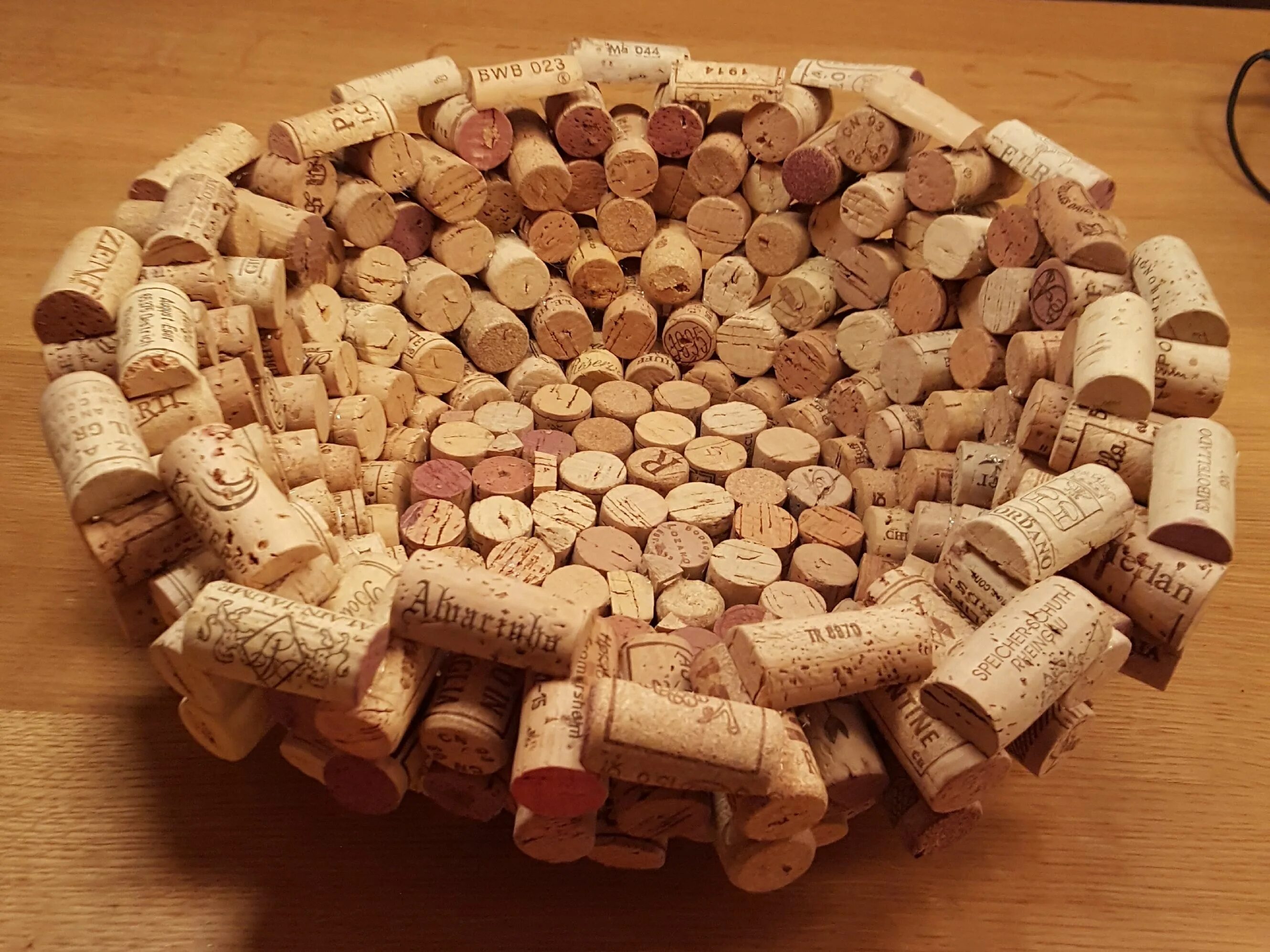 Поделки из пробок своими руками фото Pin on decoraties Wine cork art, Wine cork diy crafts, Cork crafts diy