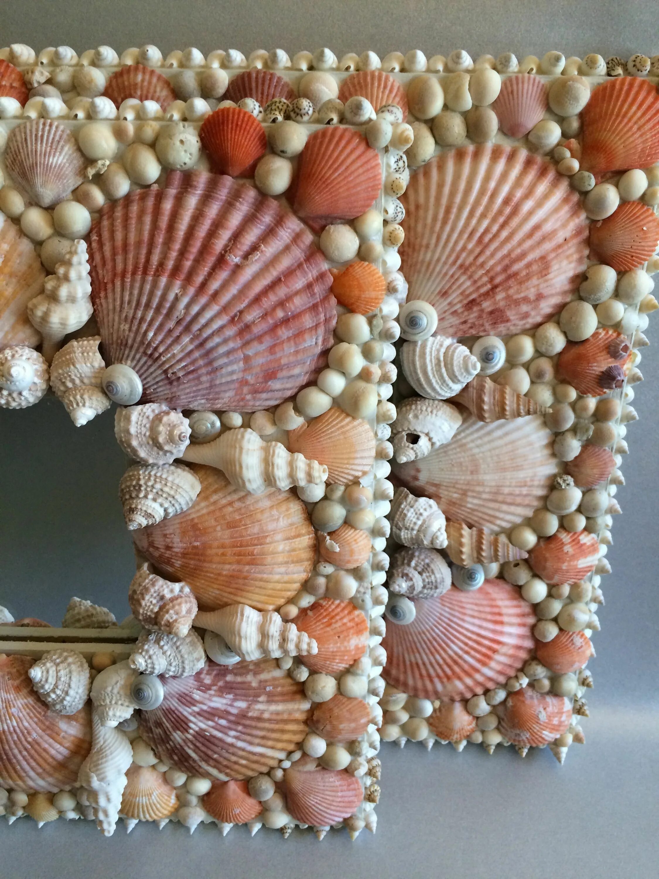 Поделки из ракушек фото One of a kind shell mirrors from hand picked seashells Seashell crafts, Shell cr