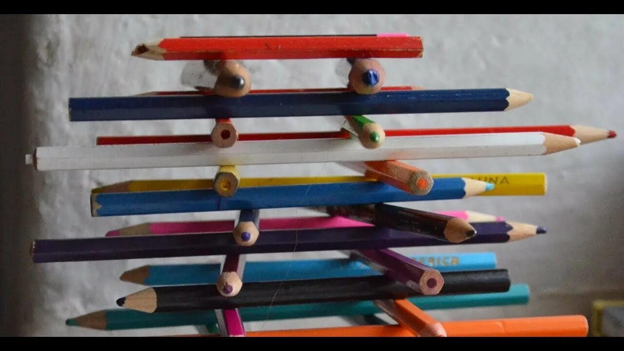 Поделки из ручек фото БАШНЯ ИЗ РУЧЕК И КАРАНДАШЕЙ - YouTube