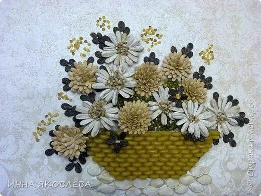 Поделки из семечек фото На создание нас вдохновила работа Олечки Симоновой. Конечно, мы использовали дру