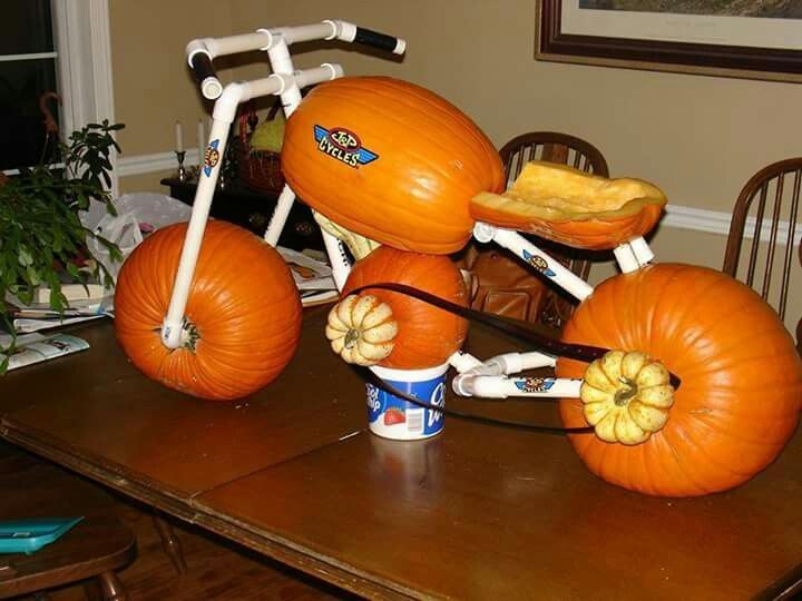 Поделки из тыквы своими руками фото Halloween motocross Pumpkin decorating, Pumpkin halloween decorations, Pumpkin d