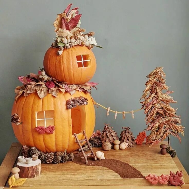 Поделки из тыквы в детский сад фото Pumpkin fairy house Pumpkin fairy house, Pumpkin decorating, Creative pumpkin de