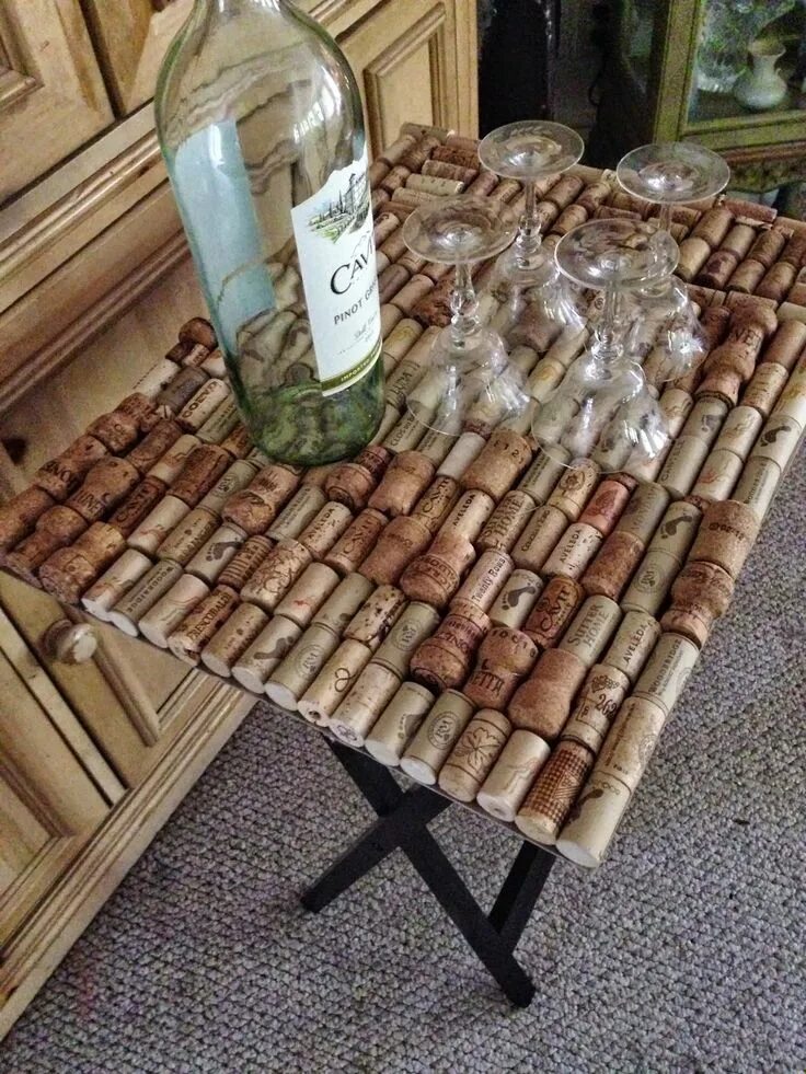 Поделки из винных пробок фото Wine Cork Table Our Crafty Mom Wine cork diy crafts, Wine cork crafts, Wine cork