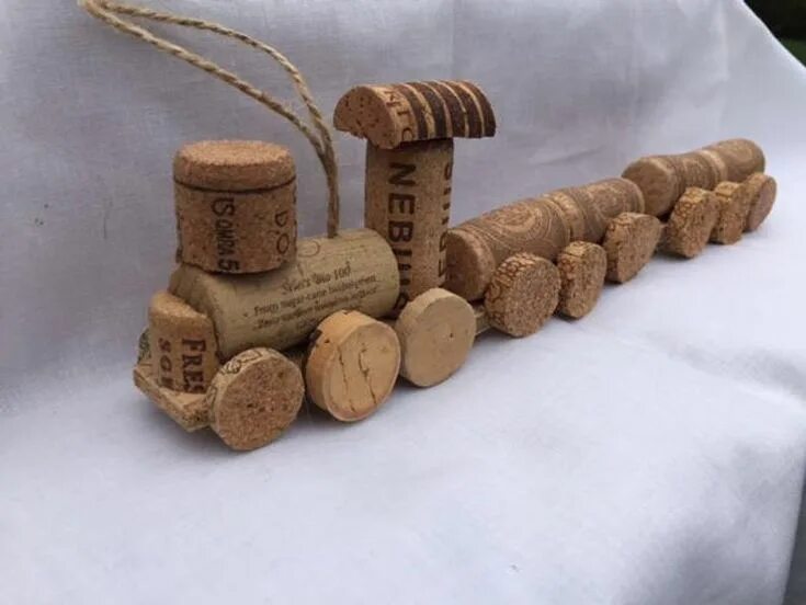 Поделки из винных пробок фото Mini ensemble train/moteur Wine Cork uniquement - Etsy France Wine cork diy, Win