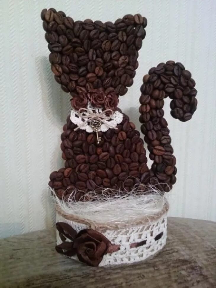 Поделки из зерен своими руками фото Котик из кофейных зерен Coffee crafts, Coffee bean art, Diy and crafts