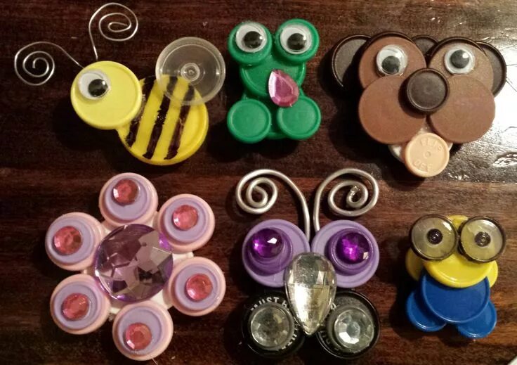 Поделки крышек фото Medicine vial caps crafts, bee, dog, minion, flower, butterfly. Поделки из бутыл