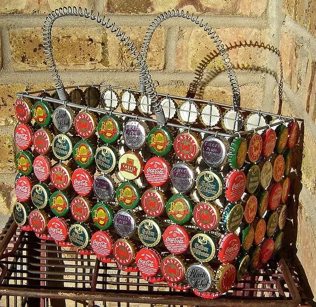 Поделки крышек фото Colorful Bottle Cap Basket