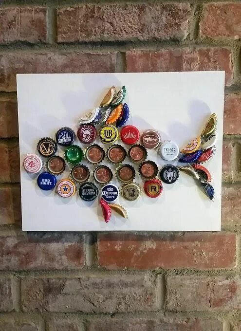Поделки крышек фото Bottle Cap Fish. Makes a great gift or brings life to any room. Colorful and vib