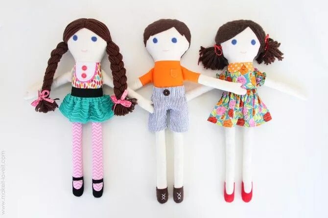 Поделки куклы фото How to Make SIMPLE Fabric Rag Dolls at Home - Girl & Boy Patterns! Fabric doll p