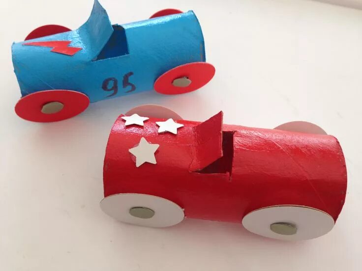 Поделки мальчика фото Pin em Brinquedos DIY