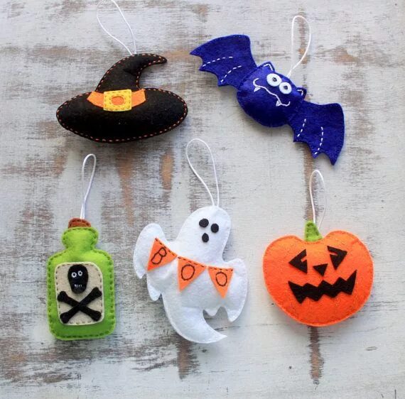 Поделки на хэллоуин фото Halloween ornaments, halloween tree decor, stuffed bat, ghost plush, hanging pum