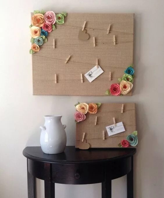 Поделки на стену фото Mural de recados - Dicas e DIY em 2022 Flores chiques gastas, Faça você mesmo qu