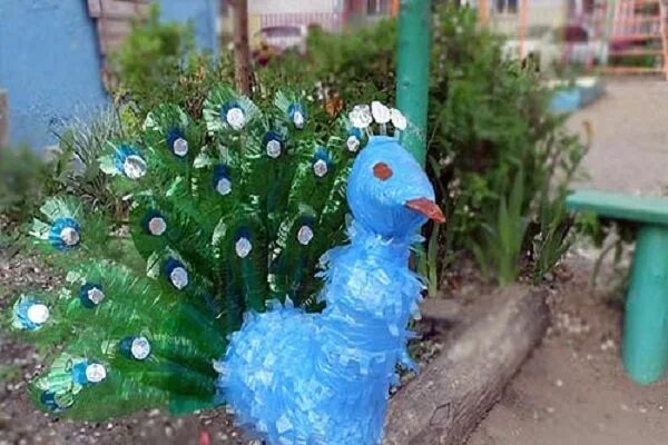 Поделки пластиковых бутылок фото Pin by siga on plastic (2nd life) Diy bottle crafts, Bottle crafts, Diy bottle