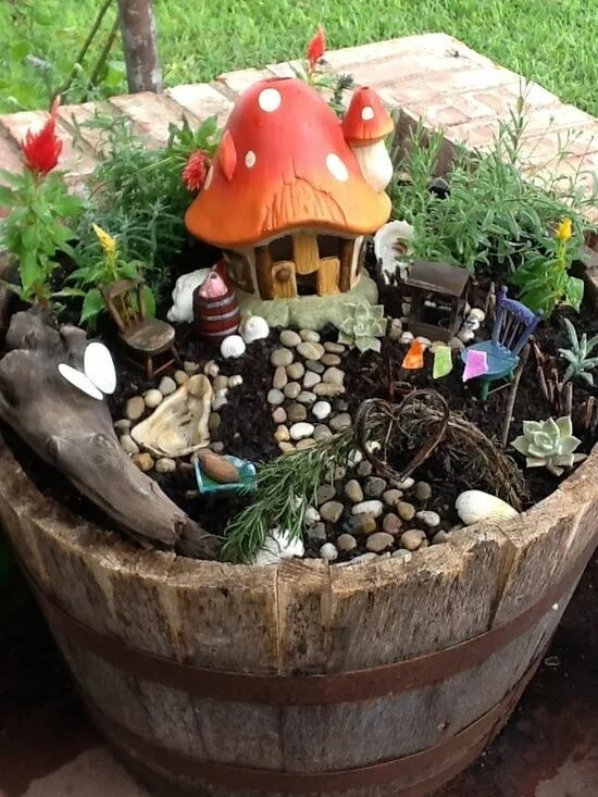 Поделки сад огород своими руками фото The Creamer Chronicles: The Fairy Garden Kids fairy garden, Miniature fairy gard