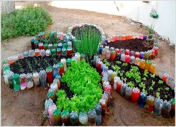 Поделки сад огород своими руками фото Como fazer um jardim com materiais reciclados? - Decorando Casas Vegetable garde