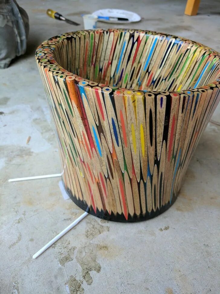 Поделки самоделки что можно сделать Colored Pencil Mother's Day Popcorn Bowl Recycled paper crafts, Magazine crafts,