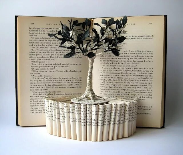 Поделки самоделки из бумаги книга Malena Valcárcel original Art: Escultura de Papel "El árbol de la vida" / Paper 