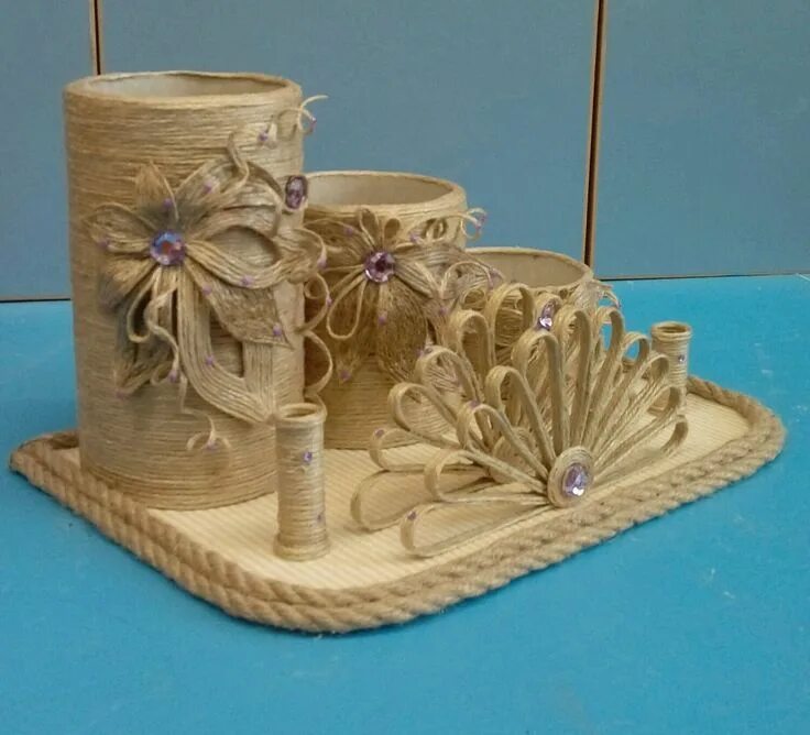 Поделки самоделки из джута Pin on Декор: джут, шпагат, мешковина (Jute, burlap) Cardboard crafts decoration