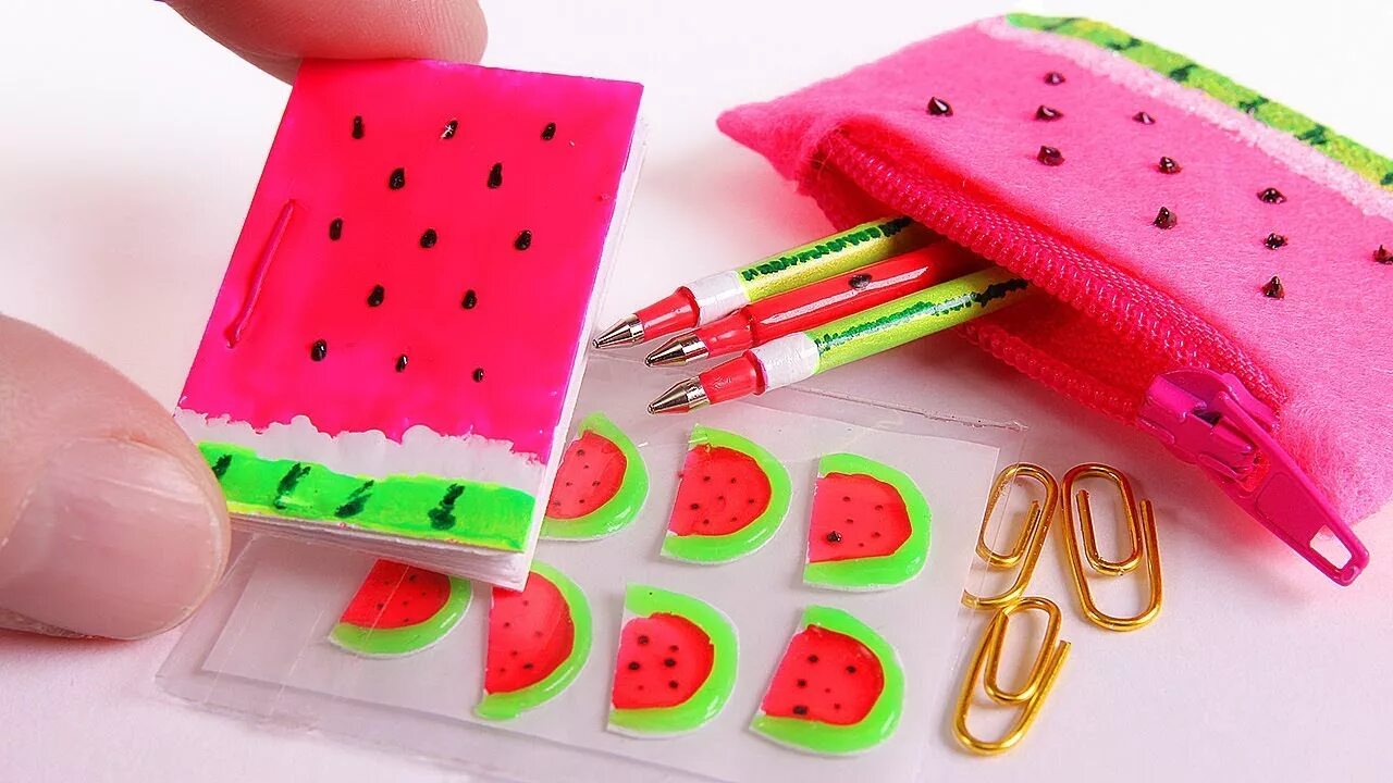 Поделки самоделки канцелярия своими руками DIY Miniature Watermelon School Supplies - YouTube