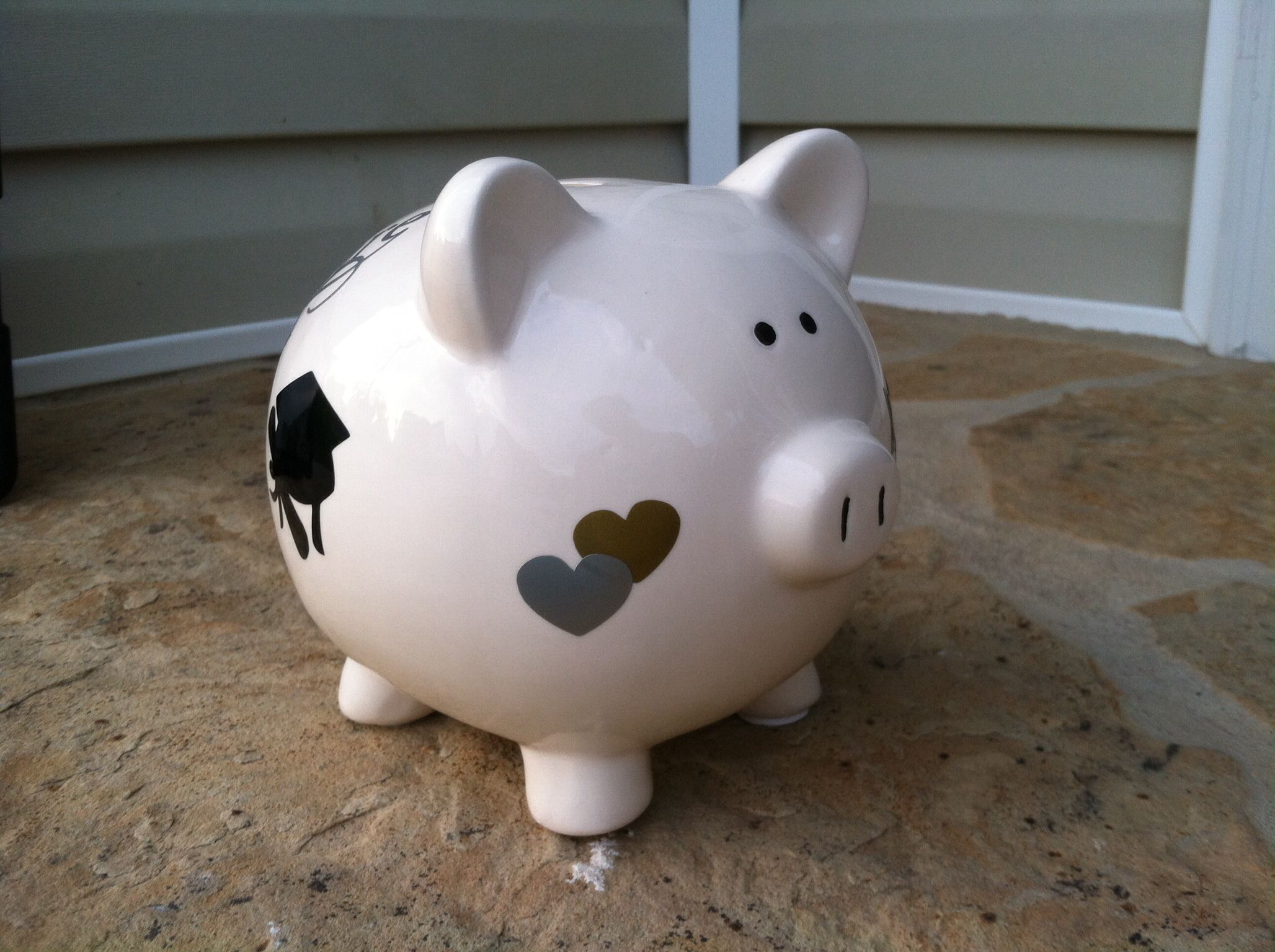 Поделки самоделки копилка Graduation Piggy Bank 1 Piggy bank, Cricut crafts, Craft projects