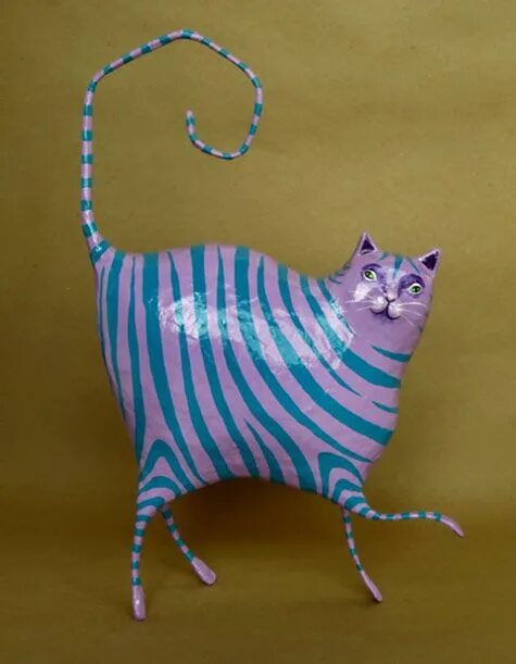 Поделки самоделки кот Mauricio-Perez-papier-mâché Картонные скульптуры, Кошачьи поделки, Папье маше