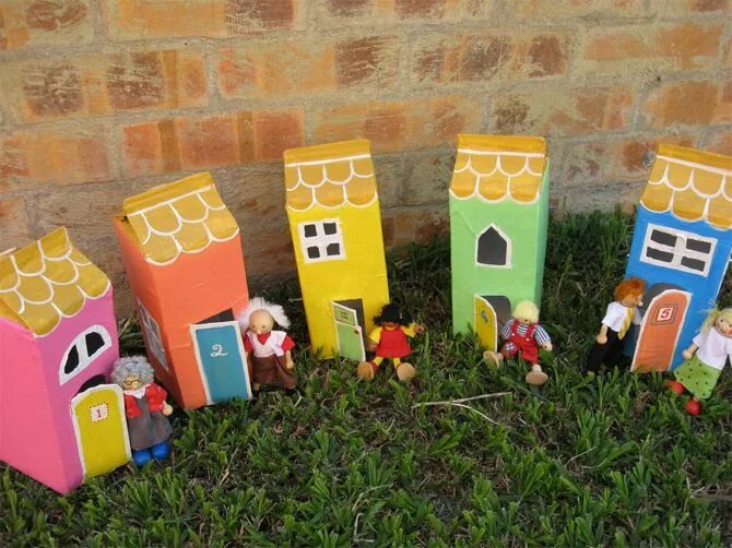 Поделки самоделки молоко 6 Insanely Creative Ways to Reuse an Orange Juice Bottle Paper mache projects, P