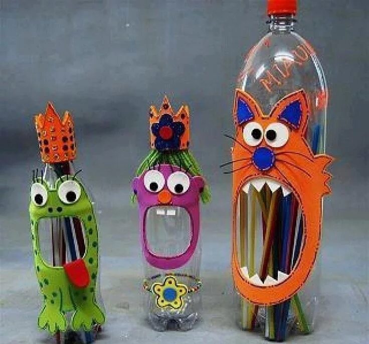 Поделки самоделки новые поделки Unos monstruos con botellas de plástico y material puede ser el que sea siempre 