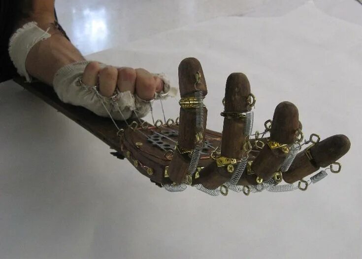 Поделки самоделки ручки Mechanical Hand Mechanical hand, Cosplay armor, Cosplay diy
