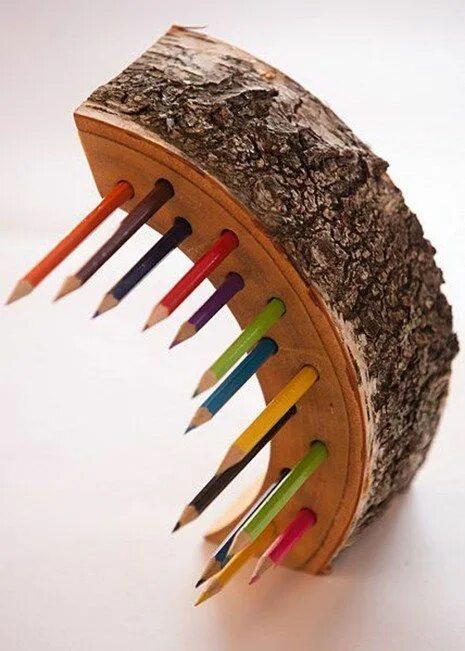 Поделки самоделки штучки 45 Creative Diy Wooden Home Decorations Ideas Wood gifts, Wooden pen, Pencil hol