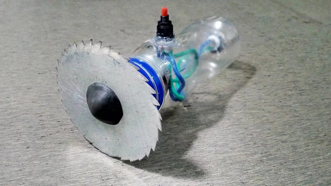 Поделки самоделки своими руками из подручных How to Make a Powerful Rotary Tool at home - YouTube