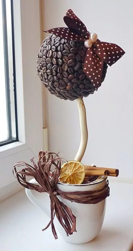 Поделки своими руками фото мастер Кофейный топиарий Coffee crafts, Coffee bean art, Disney diy crafts