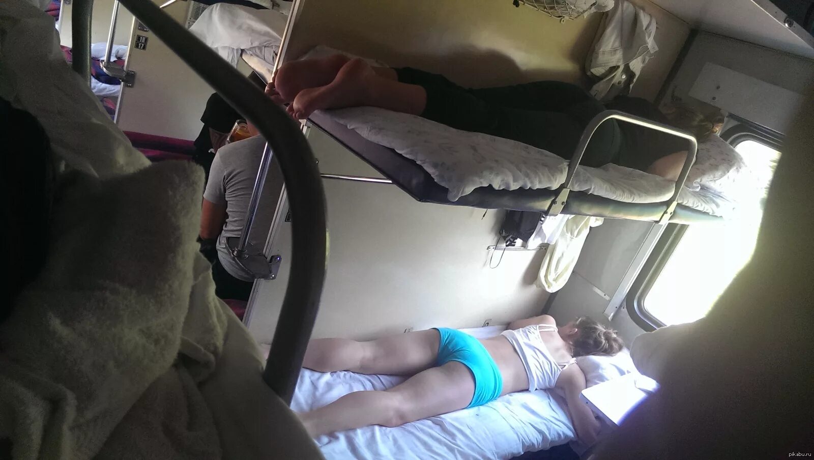 Подглядывание в поезде фото Русскую сняли в поезде: найдено 90 изображений