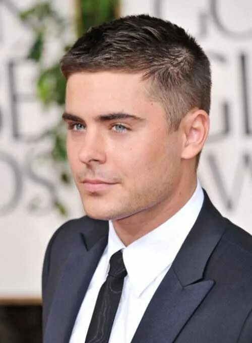 Подходящие стрижки мужские Zac Efron mens short buzzed fade summer hair Boy haircuts short, Men's short hai