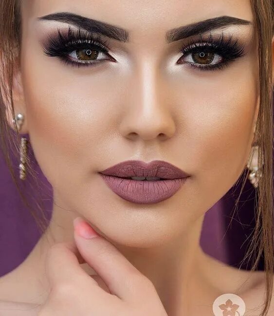 Подходящий макияж по фото Maquiagem noivas tons rosa Wedding makeup looks, Eye makeup, Bridal makeup