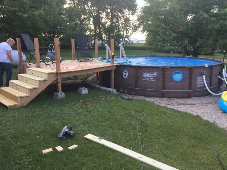 Подиум для бассейна на даче своими руками Pinterest Above ground pool landscaping, Backyard pool landscaping, In ground po