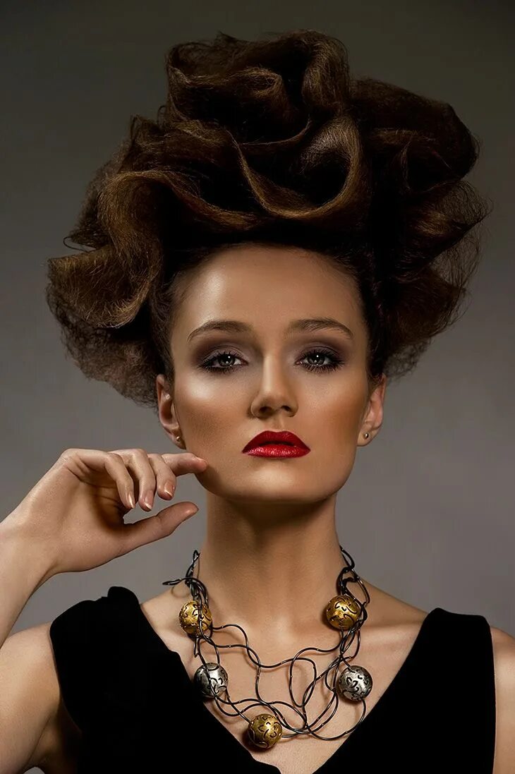 Подиумные прически 2024 Pin on Cinta Aveda - Hair Inspiration