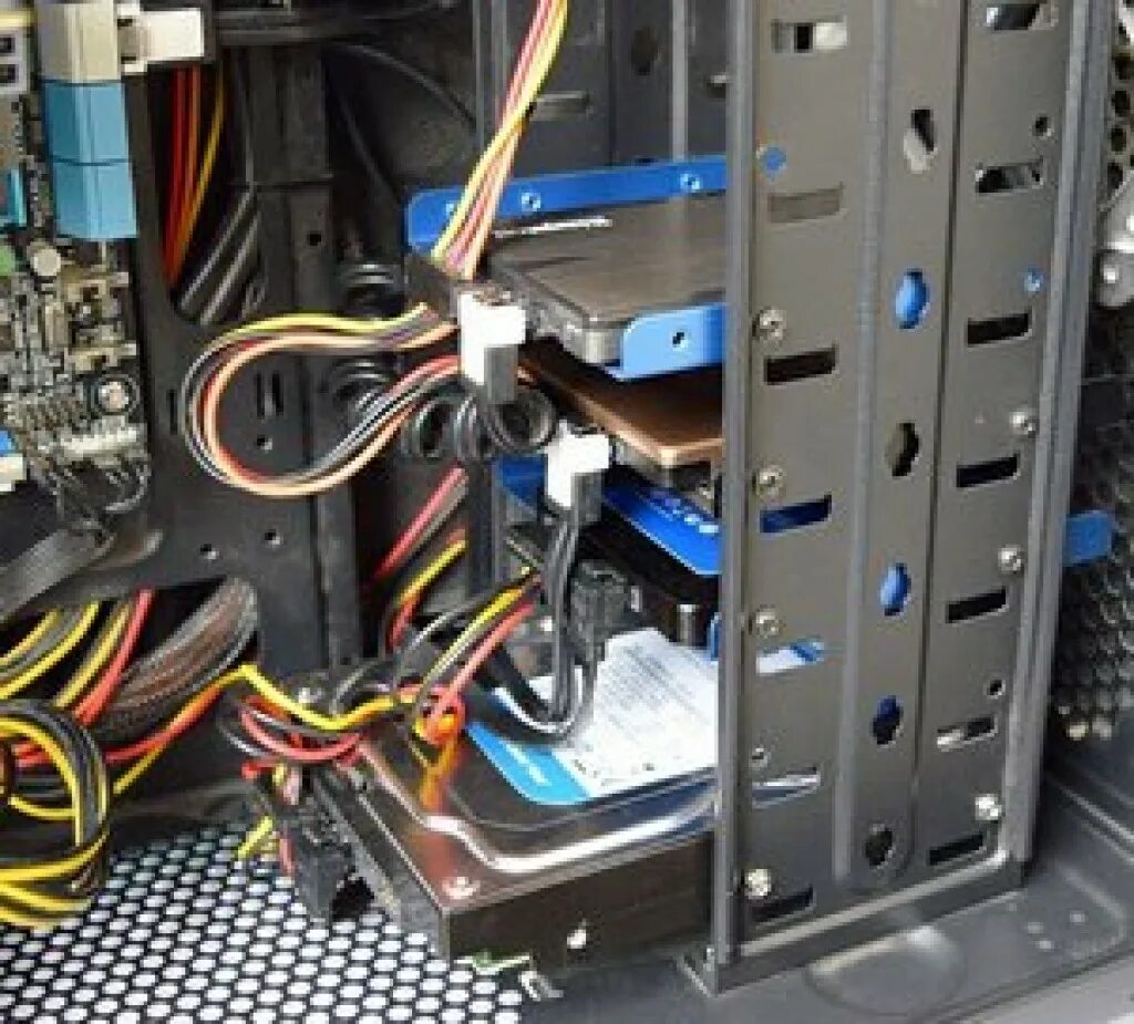 Подключение 2 hdd Системный накопитель