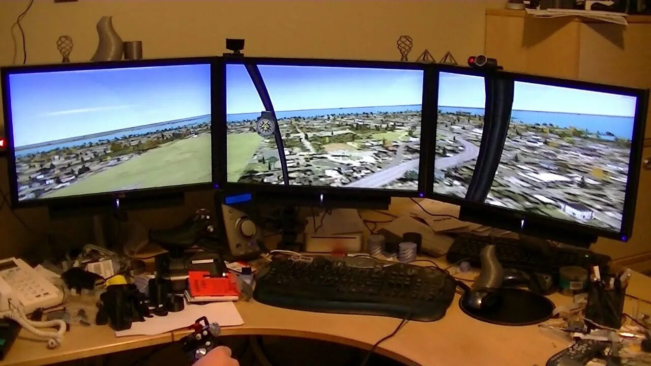 Подключение 3 х мониторов Flight Simulator with Multiple Monitors - YouTube