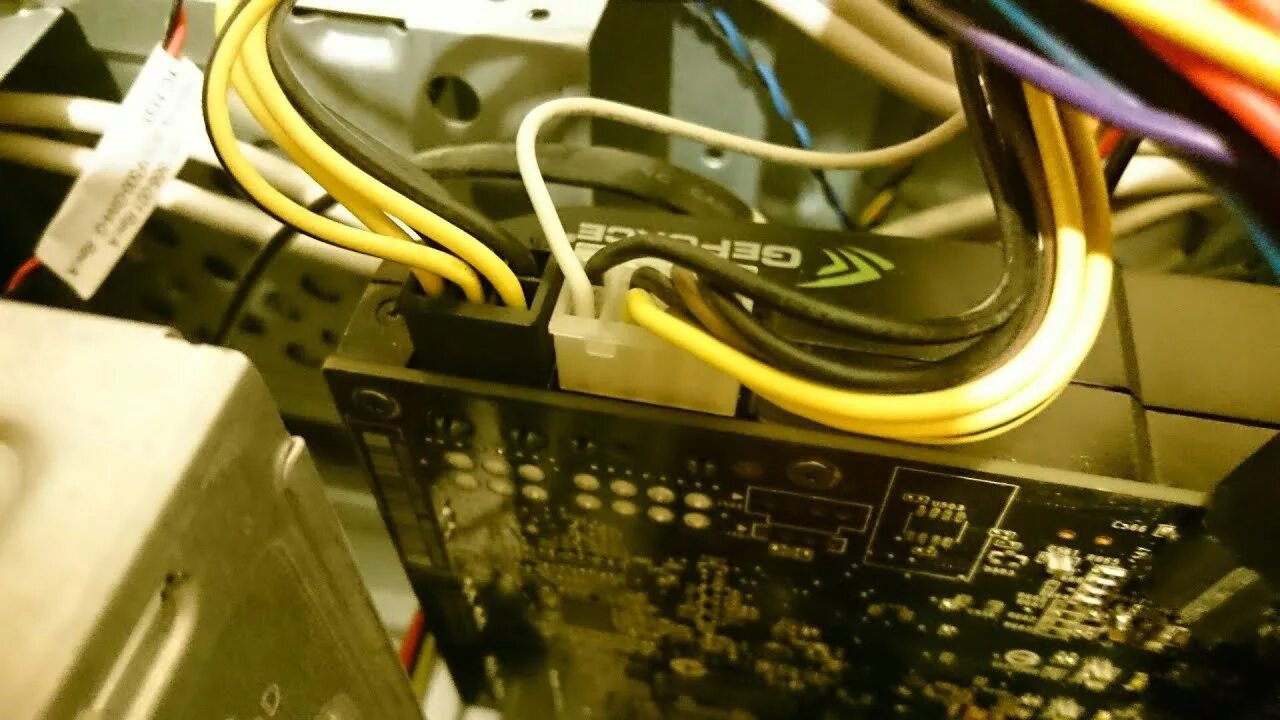 Подключение 4070ti к блоку питания Какие разъемы от блока питания к видеокарте - YouTube