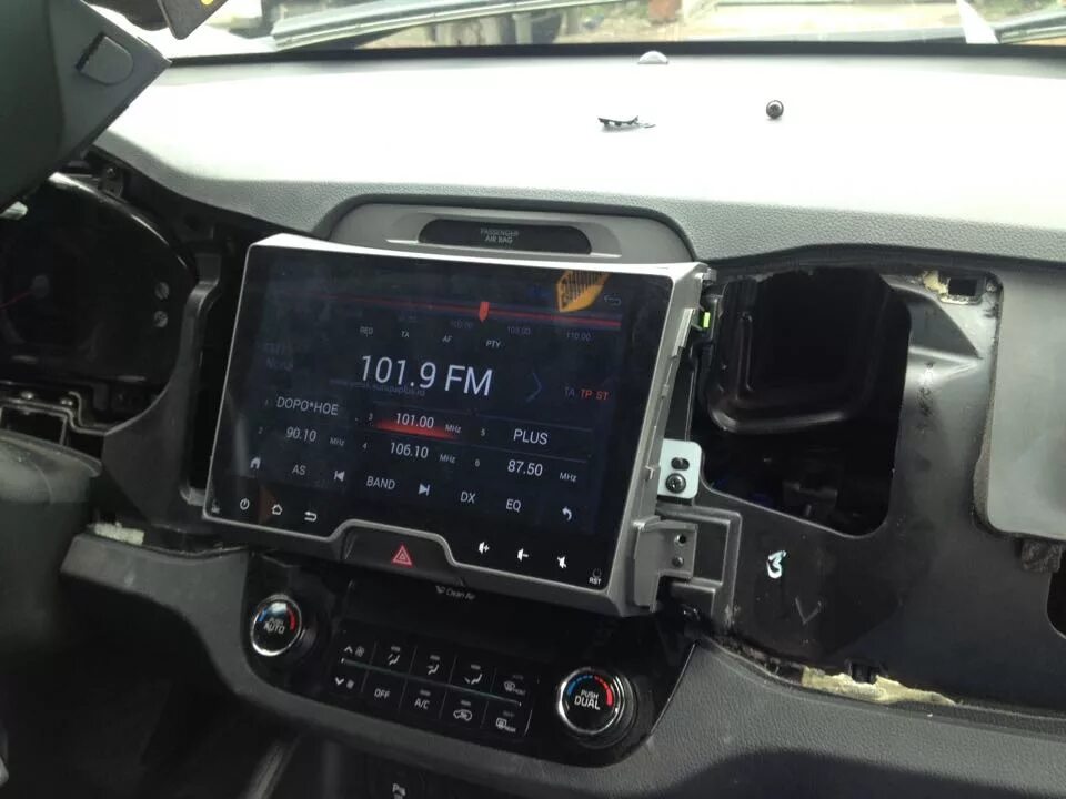 Подключение андроид магнитолы киа спортейдж 3 Замена штатного ГУ на Infidini Android - KIA Sportage (3G), 2 л, 2015 года автоз