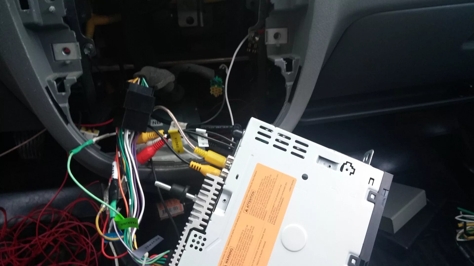 Подключение андроид магнитолы лачетти Установка магнитолы Pioneer MVH-570AV - Chevrolet Lacetti 5D, 1,4 л, 2007 года а