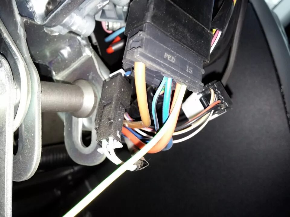 Подключение автозапуска 9010 к замку приора 1 Подключение автозапуска своими руками. - Lada Приора седан, 1,6 л, 2012 года эле