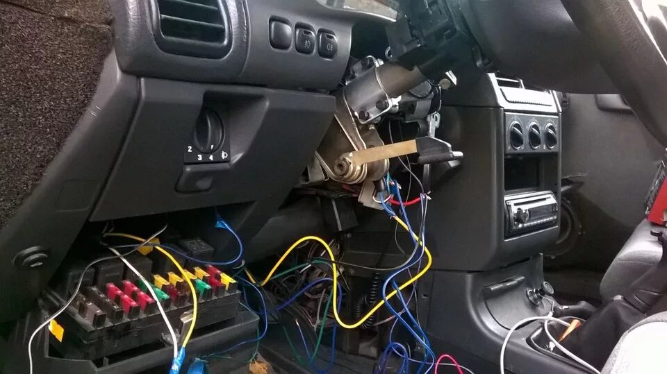 Подключение автозапуска ваз 2110 35 Установка сигнализации с автозапуском 2110 и расходники - Lada 21104, 1,6 л, 