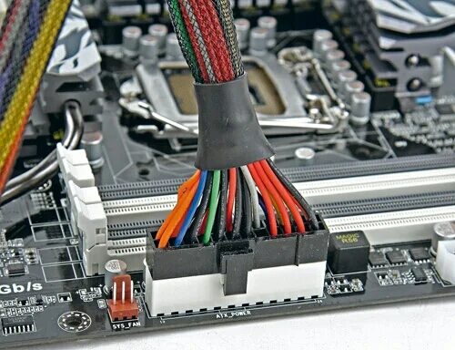 Подключение блока на столе Ответы Mail.ru: Какой провод подключать для питания процессора?