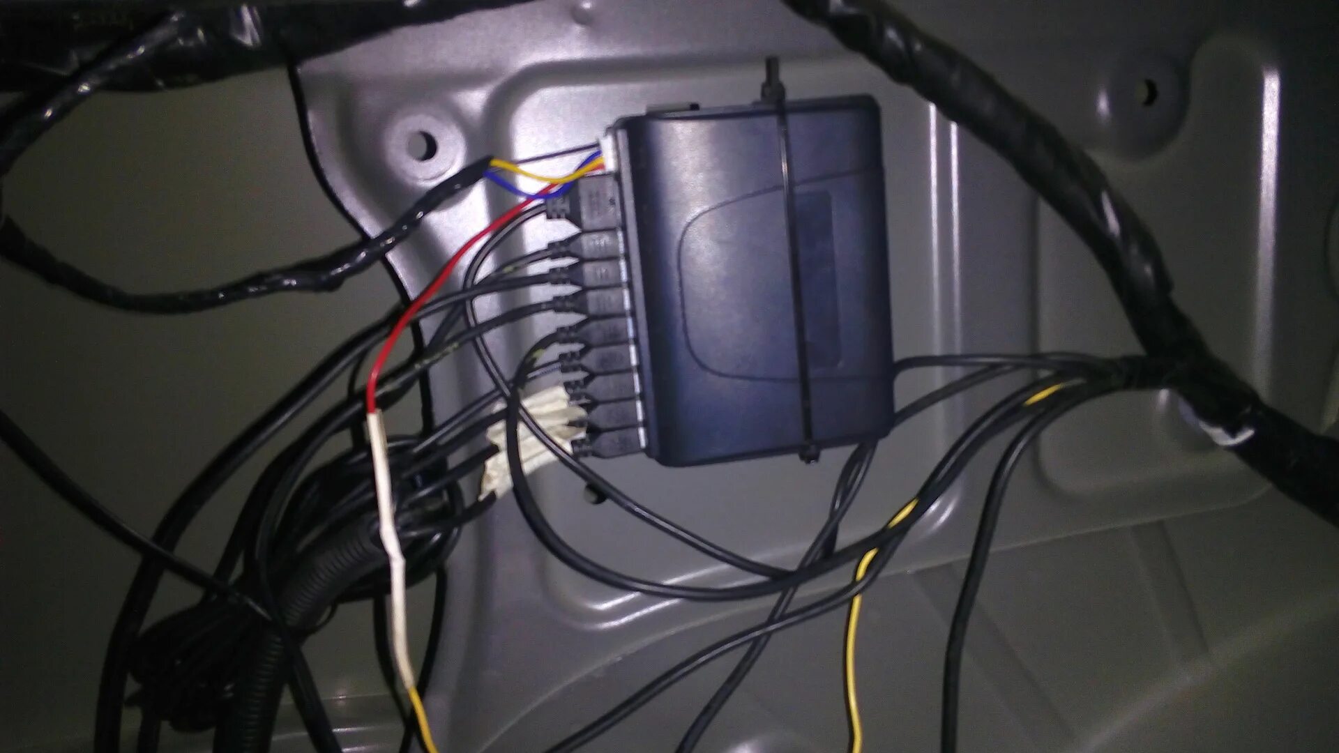 Подключение блока парктроников 30-Часть-3-Парктроник передний + задний + камера на перед - Nissan X-Trail II (t