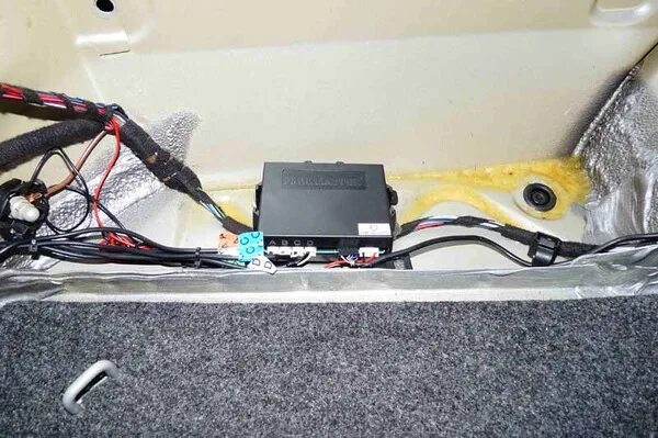 Подключение блока парктроников forum.skoda-club.ru * Просмотр темы - Установка парктроника на Tour своими силам