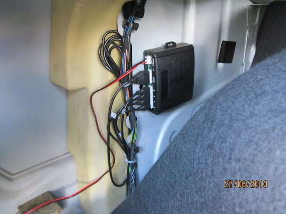 Подключение блока парктроников Парктроники - Ford Focus II Sedan, 2 л, 2008 года электроника DRIVE2