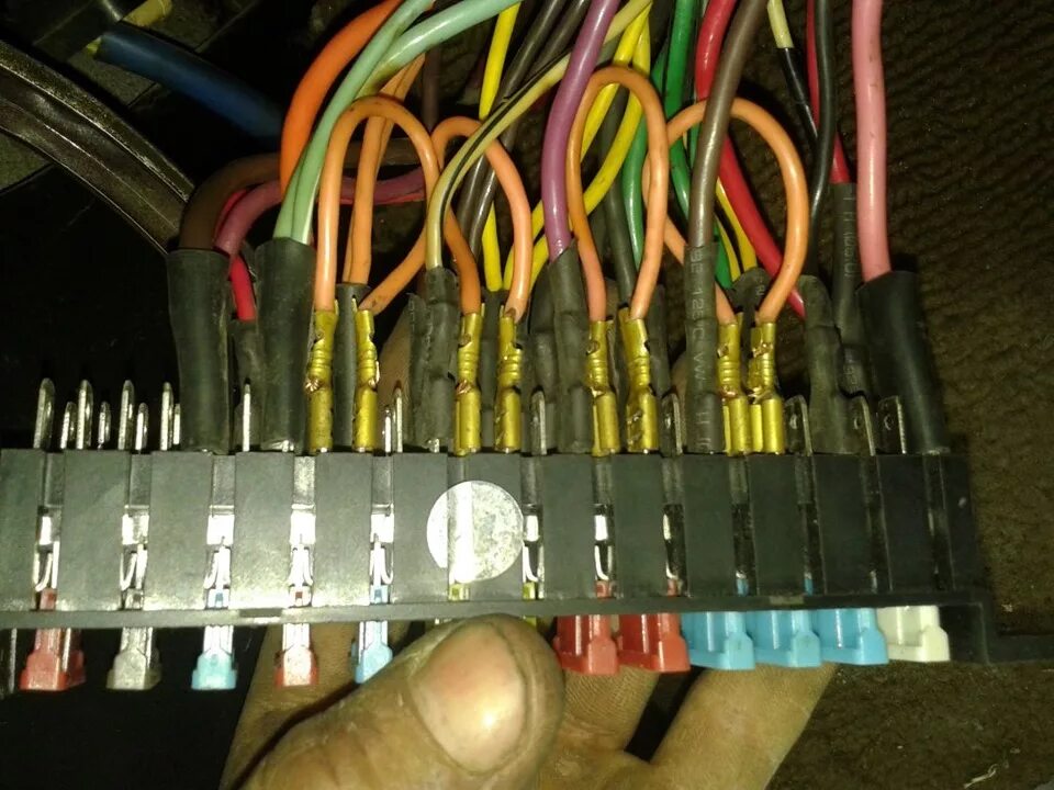 Подключение блока предохранителей ваз 2106 старого образца Замена старого блока предохранителей на Евро блок ваз2106) - Lada 21063, 1,3 л, 