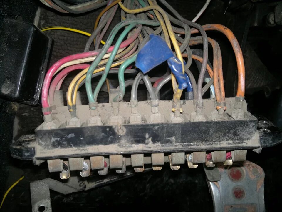 Подключение блока предохранителей ваз 2106 старого образца Все по феншую *. Евро блок предохранителей! - Lada 2106, 1,6 л, 1988 года тюнинг